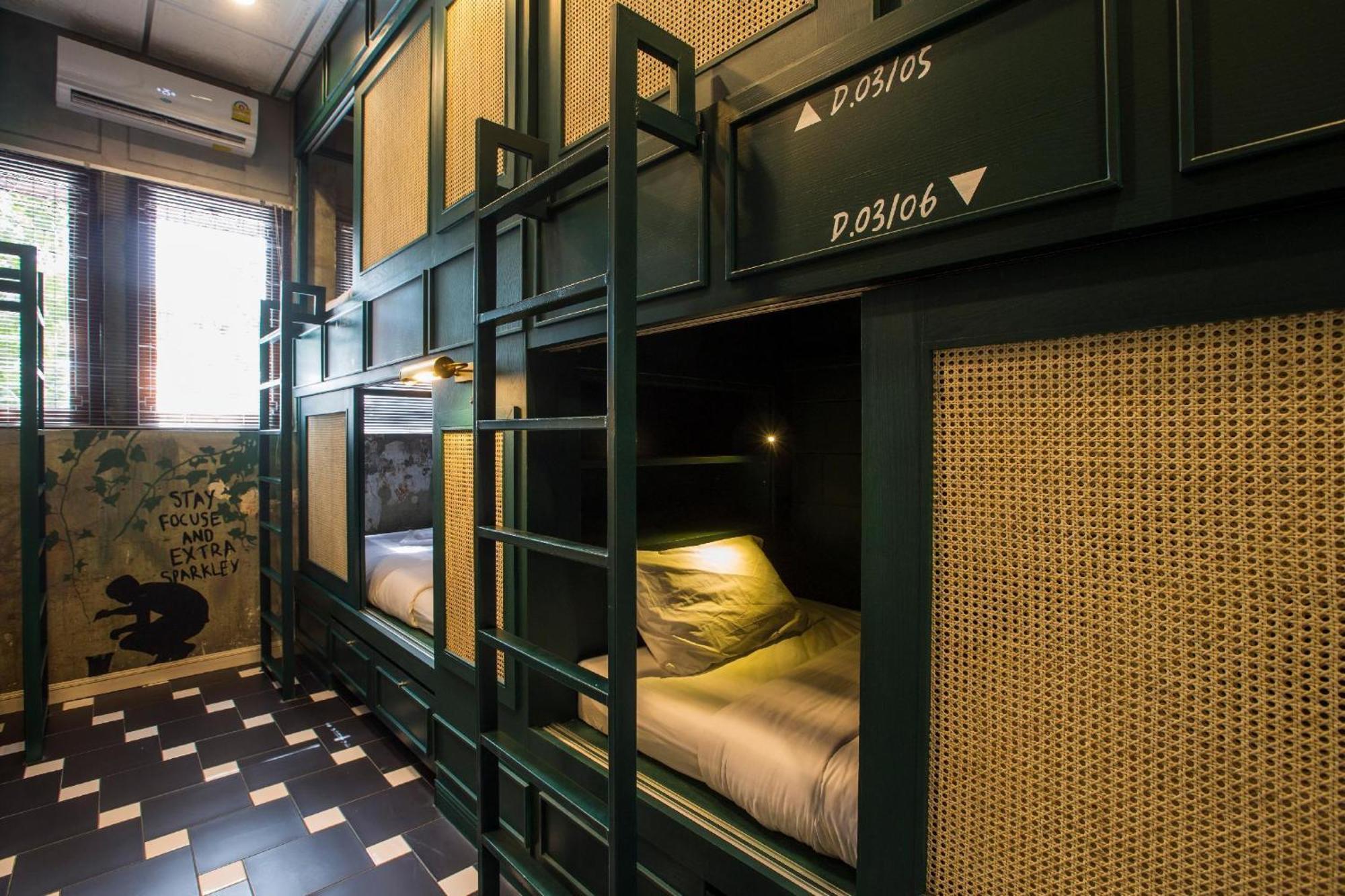 Azure Hostel Bangkok Kültér fotó